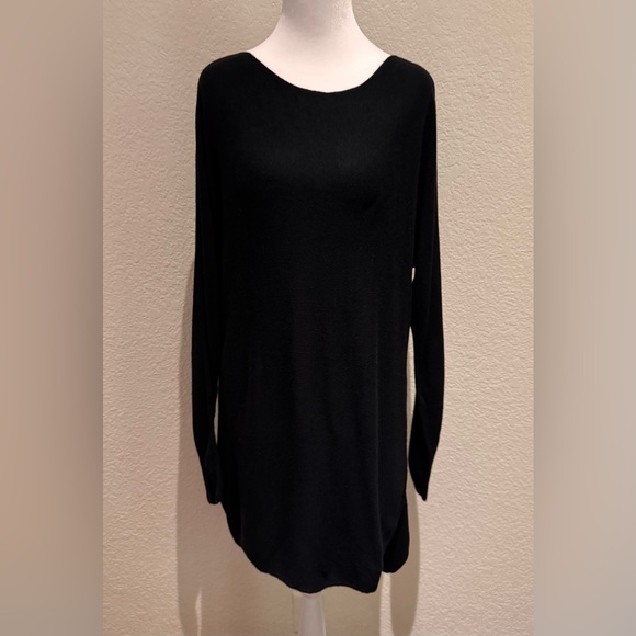 Unknown Sweaters - Philosophy Republic Hi-Low Scoop Neck Tunic Sweater – Black – Size M